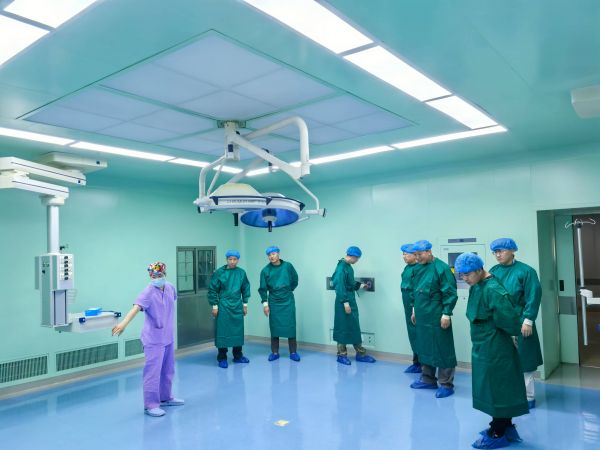 匠心筑造，品質(zhì)交付 | 我司承建的某軍區(qū)總醫(yī)院麻醉科手術(shù)室升級(jí)改造項(xiàng)目順利交付